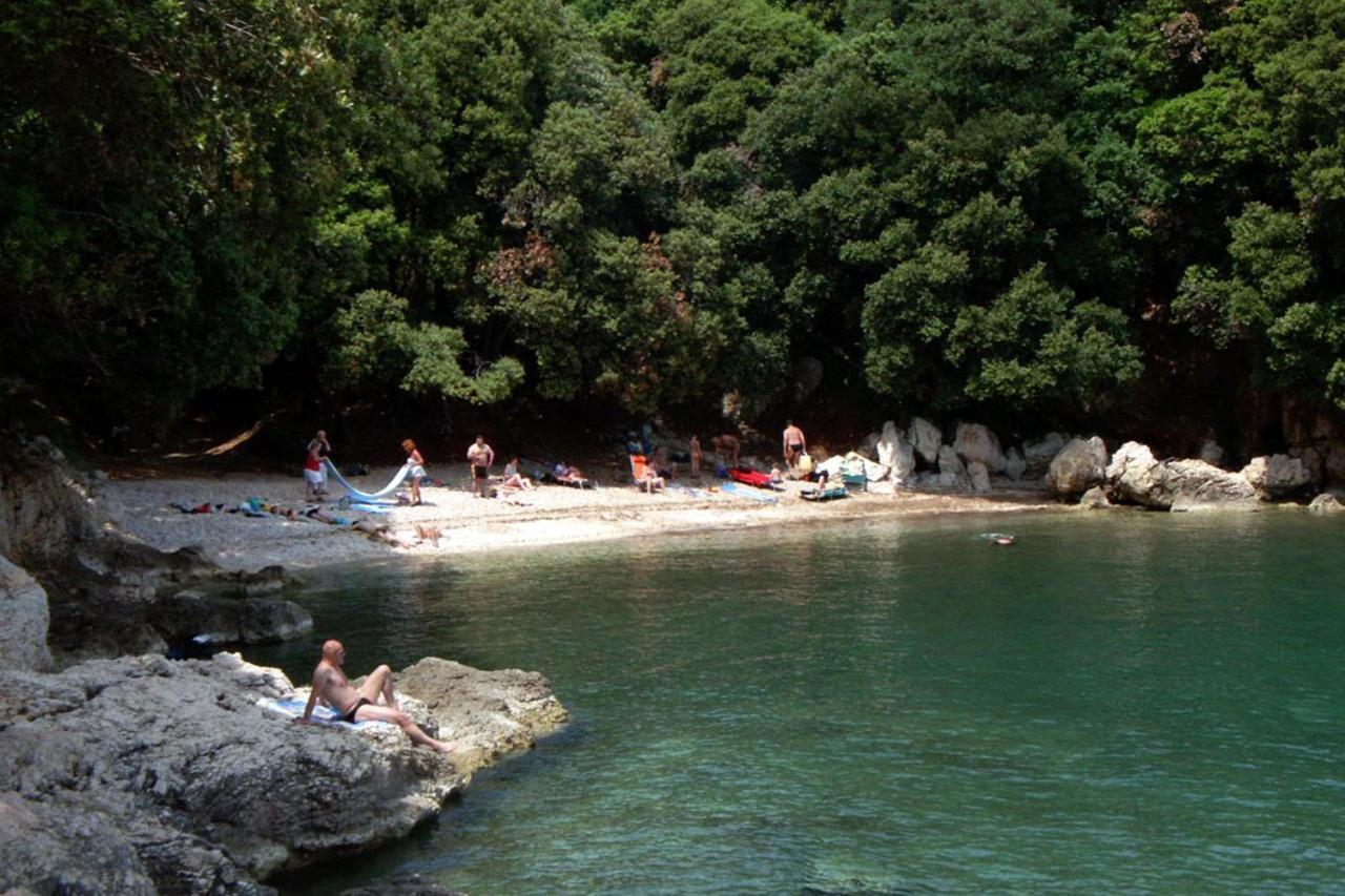 Apartments By The Sea Duga Luka - Prtlog, Labin - 2335 ภายนอก รูปภาพ