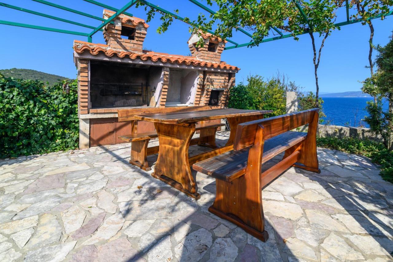 Apartments By The Sea Duga Luka - Prtlog, Labin - 2335 ภายนอก รูปภาพ